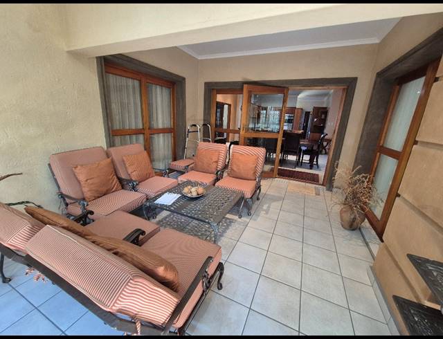 3 BEDROOM TOWNHOUSE FOR SALE IN UVONGO